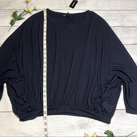 EXPRESS Soft Knit Dolman Sleeve Top in Navy - Picture 6 of 10